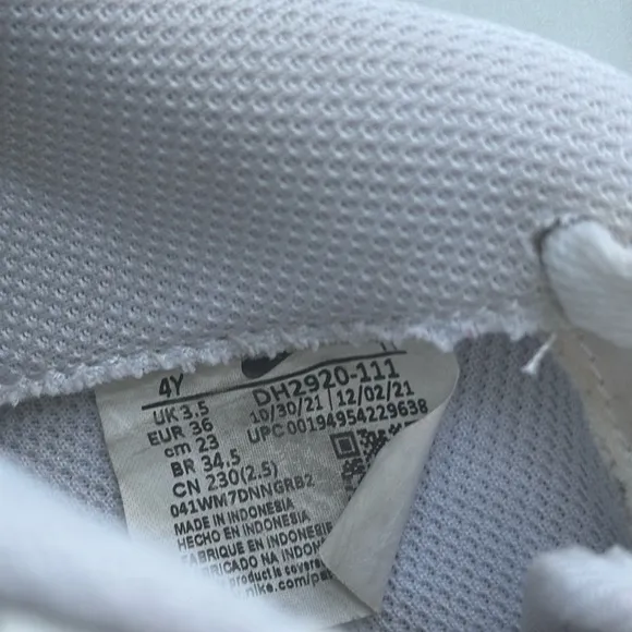 Nike Air Force 1 White Leather Shoes DH2920-111 Size 4Y Unisex