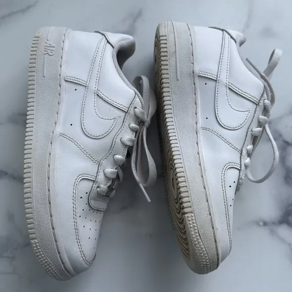 Nike Air Force 1 White Leather Shoes DH2920-111 Size 4Y Unisex