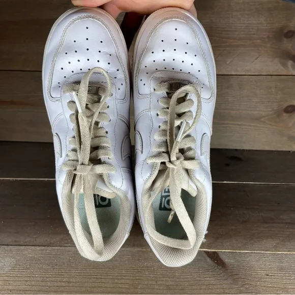 Nike Air Force one Womens size 6.5 shoes white leather low top sneakers
