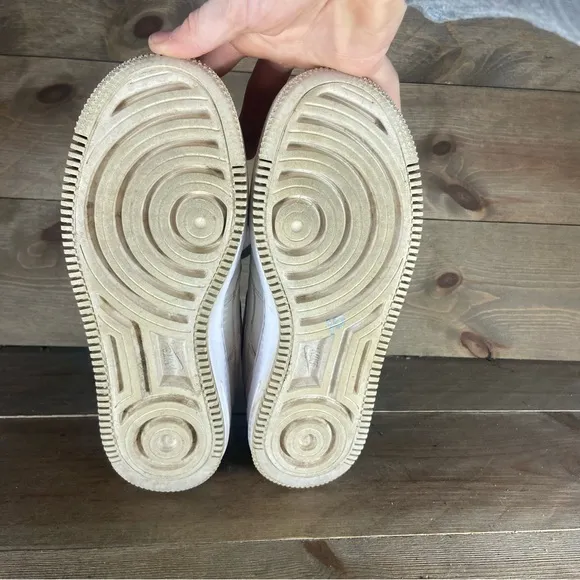 Nike Air Force one Womens size 6.5 shoes white leather low top sneakers