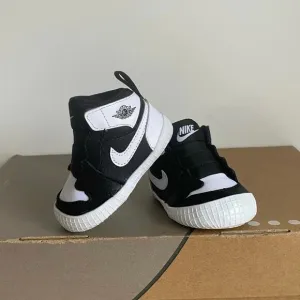 🖤Nike Air Jordan 1 Crib Bootie 'Black White 2.0' Baby Sneakers -SZ 2 C