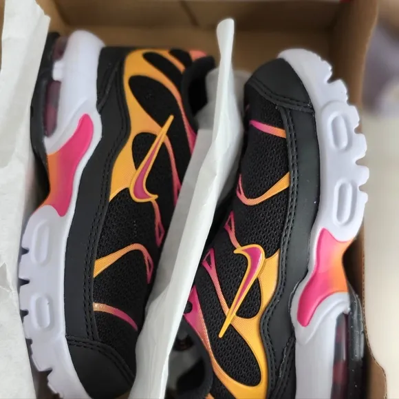 Nike Black and Pink Sneakers with Bold Flame Design Toddler