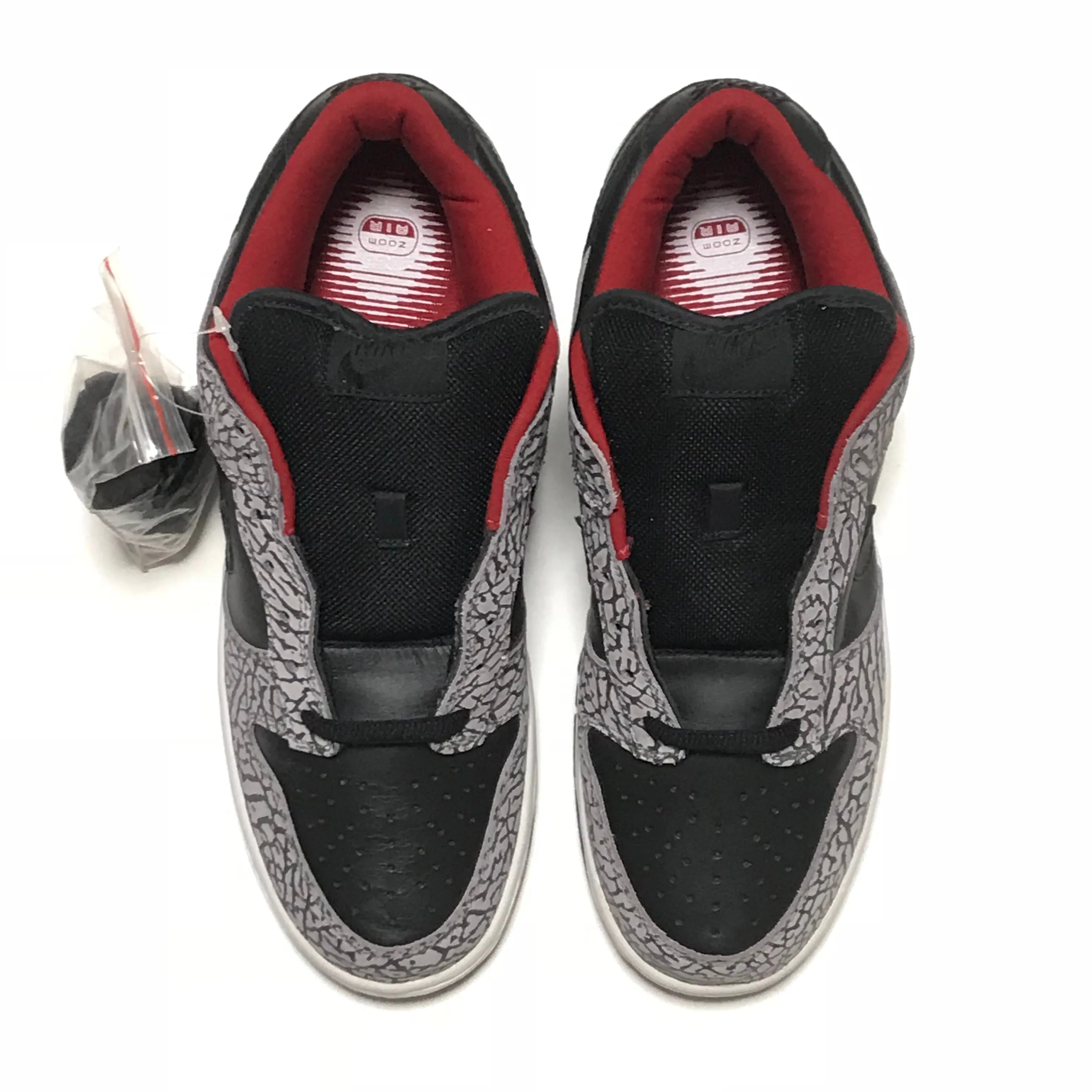 NIKE DUNK LOW PRO SB SUPREME