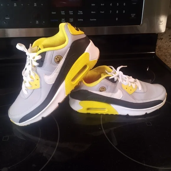 NIKE Gray and Yellow Sneakers with Smiley Face