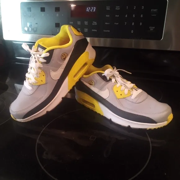 NIKE Gray and Yellow Sneakers with Smiley Face