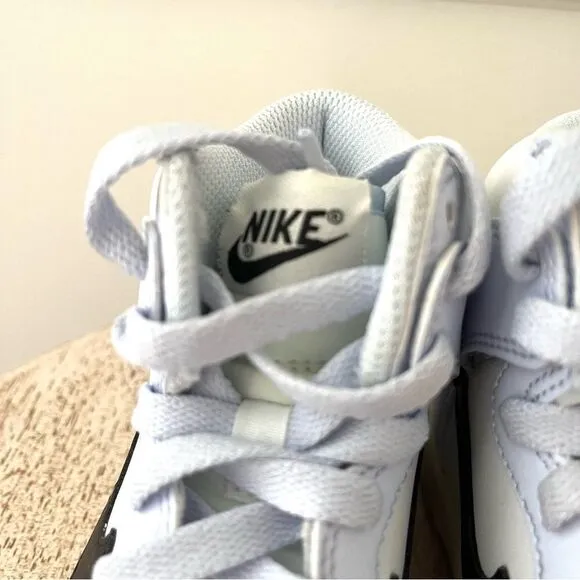 Nike Kids Dunk High &quot;Aluminum&quot; Sneakers in white/blue with black swoosh Size 13