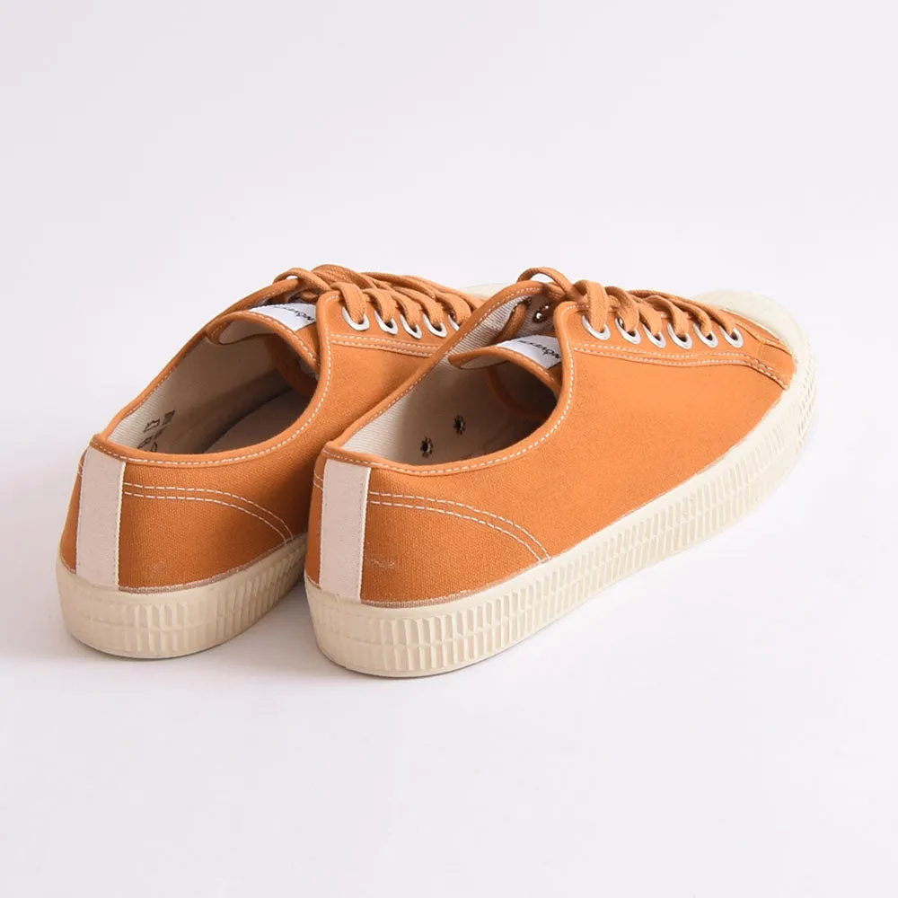 Novesta Star Master Sedlova Contrast Stitching Ecru Shoes