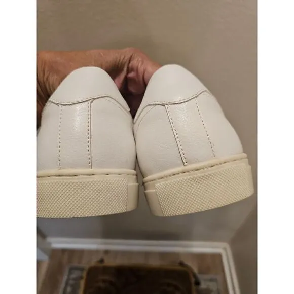 NWT - Banana Republic White Leather Sneakers Size 12