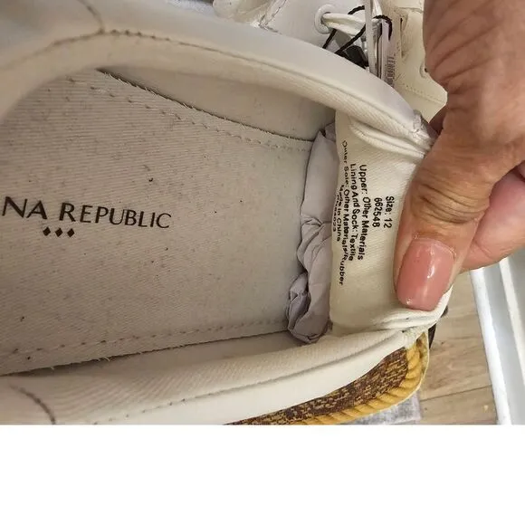 NWT - Banana Republic White Leather Sneakers Size 12