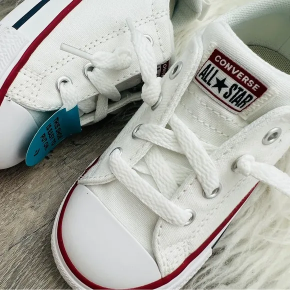 NWT Chuck Taylor All Star Street Slip