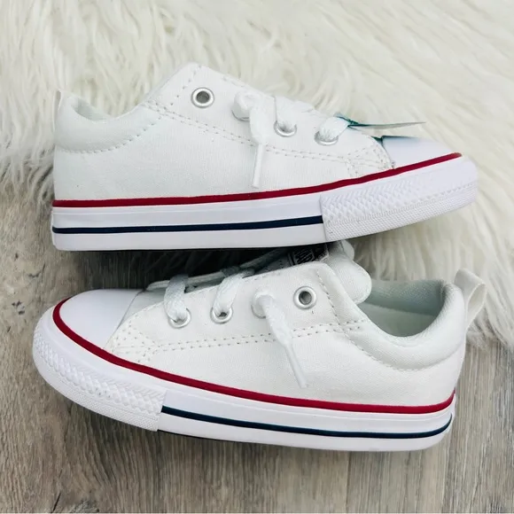 NWT Chuck Taylor All Star Street Slip