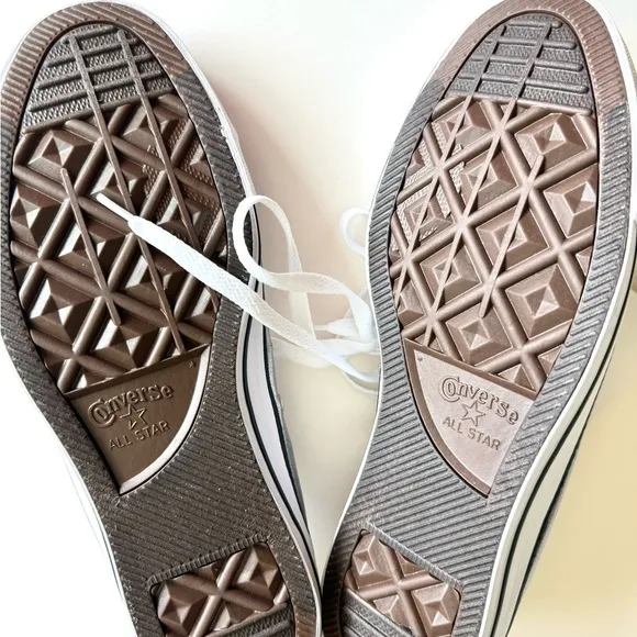 NWT Converse pewter sneakers
