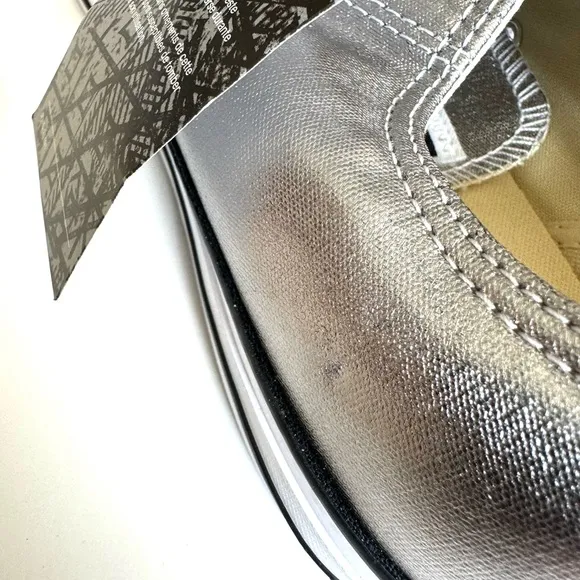 NWT Converse pewter sneakers