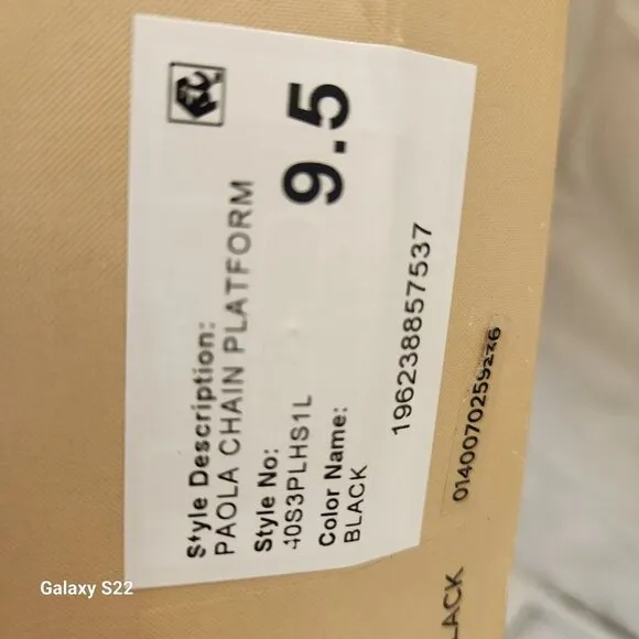 NWT Michael Kors Black Paola Chain Platform Black Leather 9.5. NIB