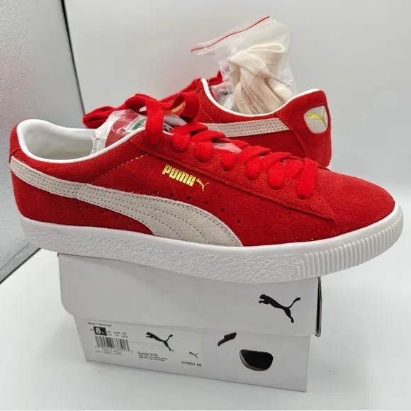 NWT Puma Suede VTG Textured Leather Sneakers , extra laces , high risk red white