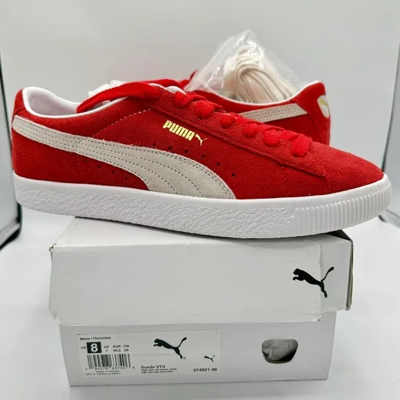 NWT Puma Suede VTG Textured Leather Sneakers , extra laces , high risk red white