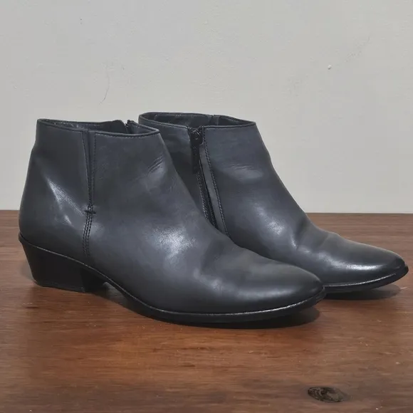 Paul Green Gray Leather Boots, Women's Luxury Soft Leathe Ankle Boots - Size 5.5