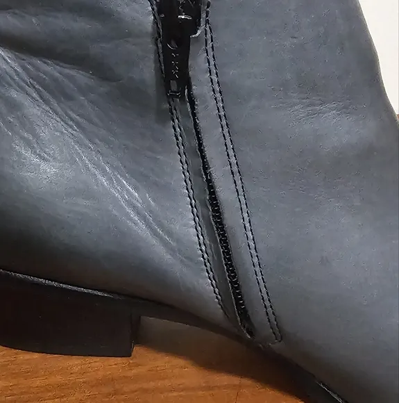 Paul Green Gray Leather Boots, Women's Luxury Soft Leathe Ankle Boots - Size 5.5