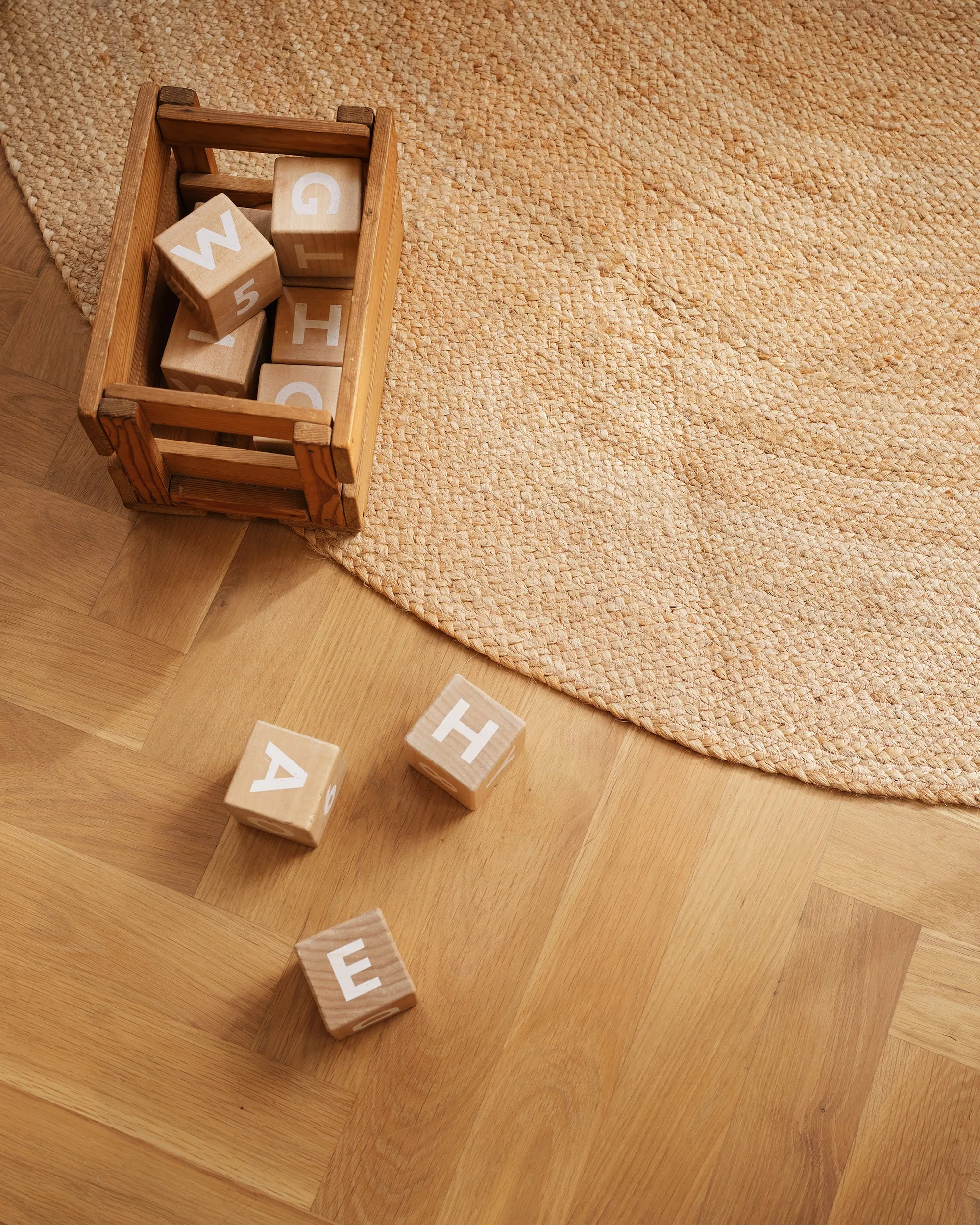 Round Jute Rug
