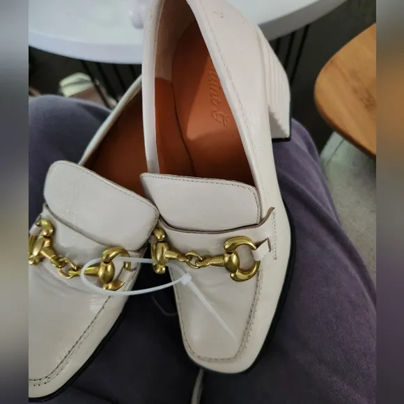 Saint Vera Off White Leather Handcrafted Shoes NWOB 6