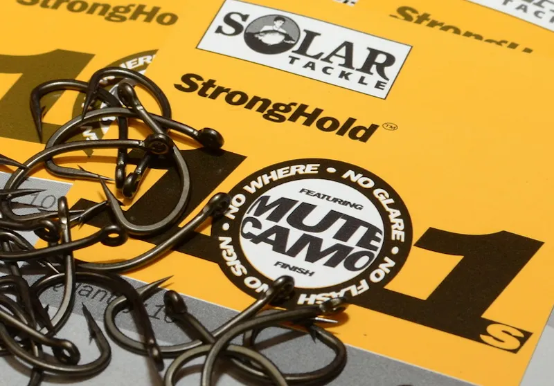 SOLAR STRONGHOLD 101 BARBED HOOKS