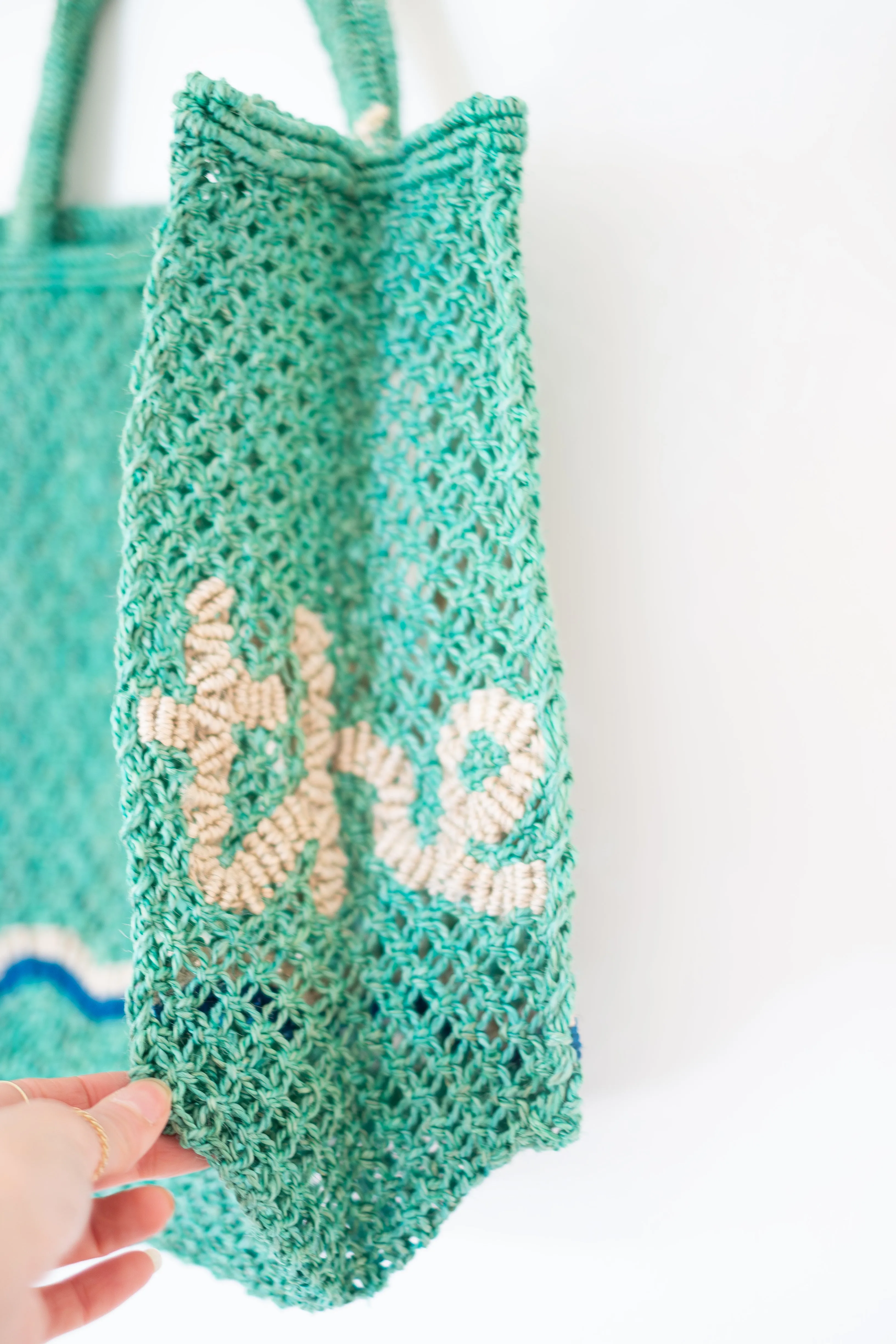 The Jacksons Jute Tote - By The Sea