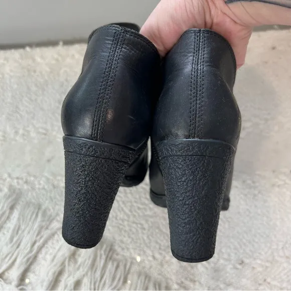 Timberland Boots Black Leather Ruched High Heel Peep Toe Ankle Booties 9
