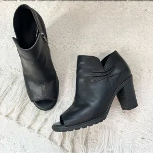 Timberland Boots Black Leather Ruched High Heel Peep Toe Ankle Booties 9