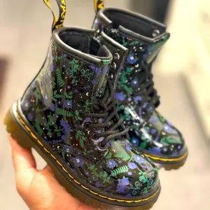 Toddler girl Dr. Martens!! BRAND NEW!