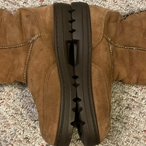 Ugg Chestnut Ultra Tall Women’s Braid Boots Size W 8