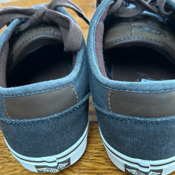 Vans UltraCush gray sneakers with brown leather trim.  Men’s Size 9.5.