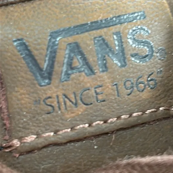Vans UltraCush gray sneakers with brown leather trim.  Men’s Size 9.5.