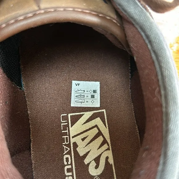 Vans UltraCush gray sneakers with brown leather trim.  Men’s Size 9.5.