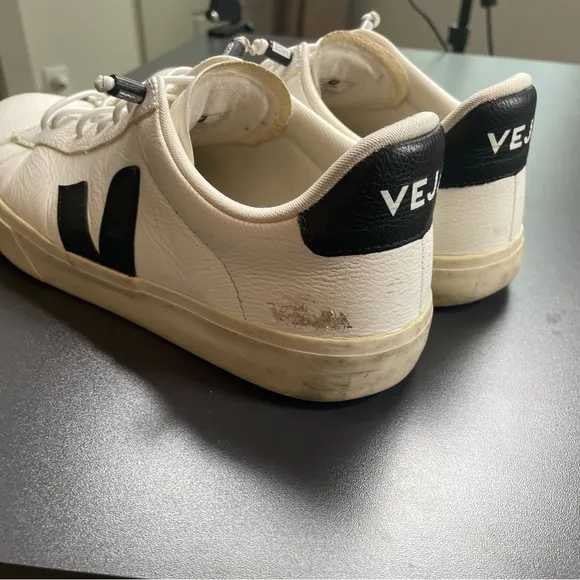 Veja Campo Sneakers Leather Black &amp; White Low Mens Size 9