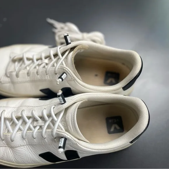 Veja Campo Sneakers Leather Black &amp; White Low Mens Size 9
