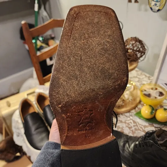 Vintage Mens Size 10 (43) Vero Cuolo Square Toed Handcrafted Leather Boots Italy